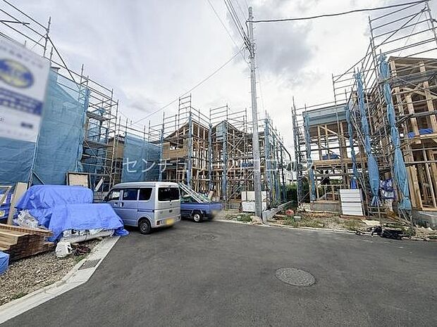 前面道路を含む現地写真
