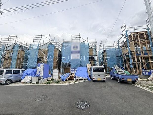 前面道路を含む現地写真