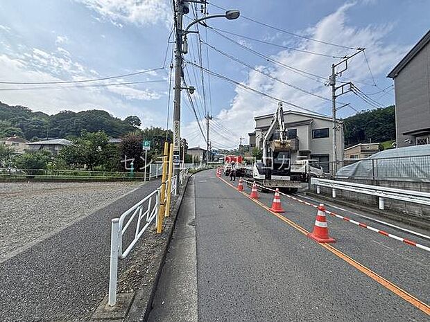 前面道路含む現地写真