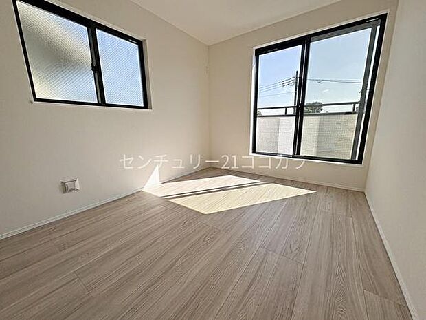 2階洋室6帖