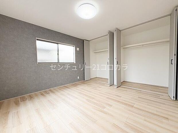 2階洋室8帖