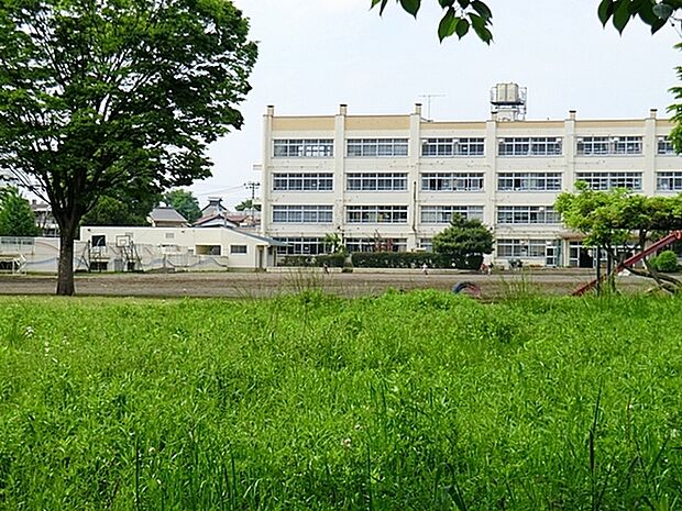 八王子市立元八王子東小学校まで750m