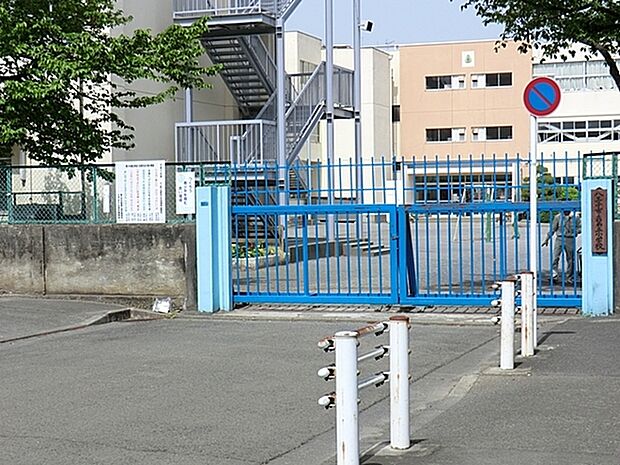 八王子市立第五小学校まで400m