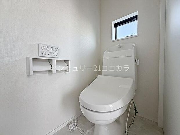 ウォシュレット機能付トイレ