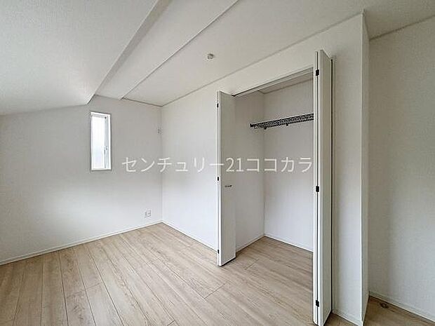 2階洋室5.8帖