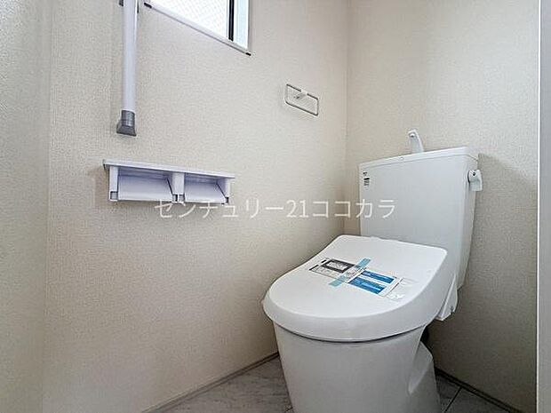 ウォシュレット機能付トイレ