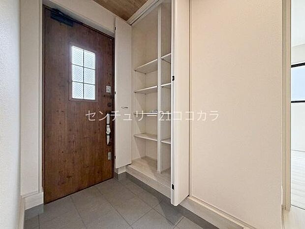 玄関・シューズボックス