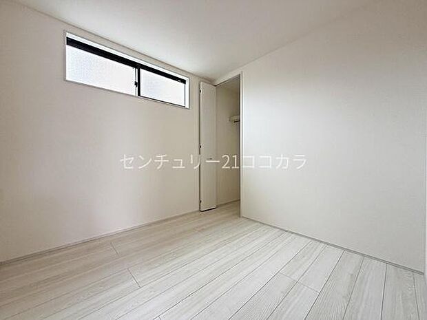 1階ストレージルーム4.5帖