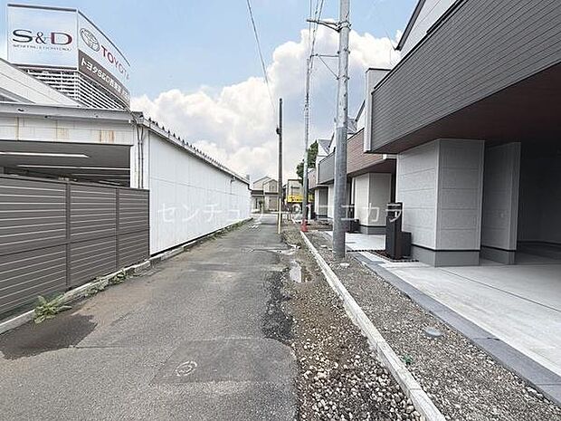 前面道路を含む現地写真