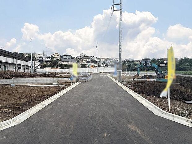 前面道路を含む現地写真