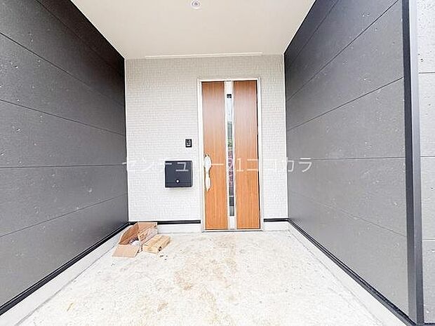 玄関ドア