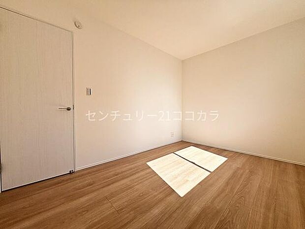 2階洋室6帖