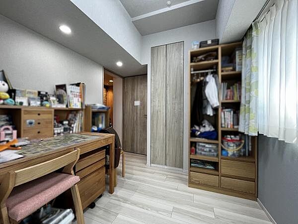 洋室のお部屋です！