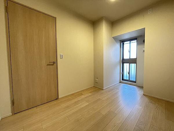 洋室のお部屋です！