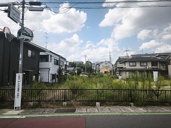 南向き土地広々約102.44坪です！