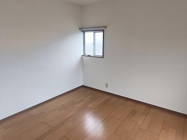 洋室のお部屋です！