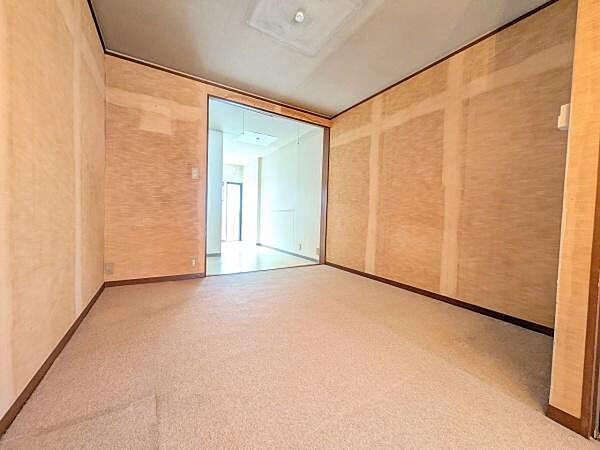 洋室のお部屋です！