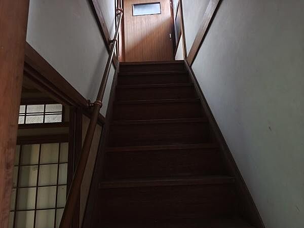室内階段です！