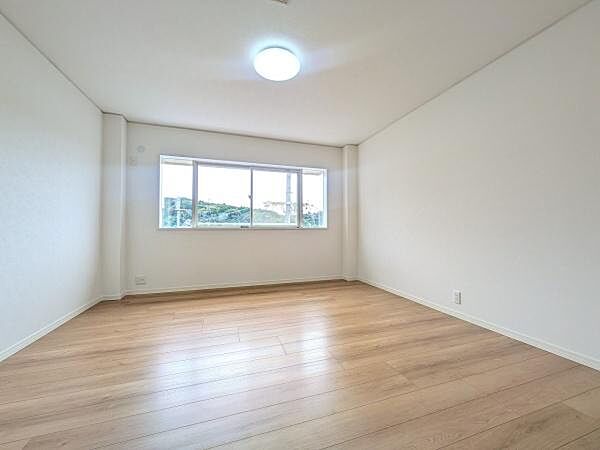 洋室のお部屋です！