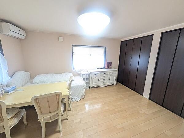 洋室のお部屋です！