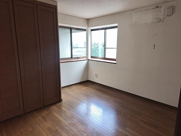 洋室のお部屋です！