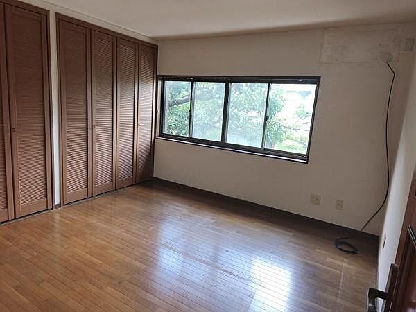 洋室のお部屋です！