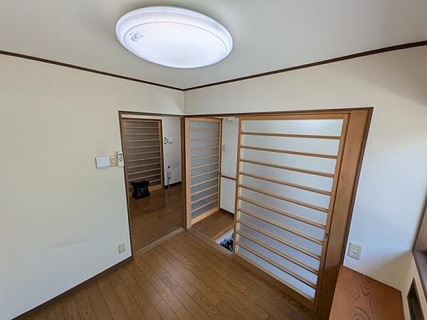 洋室のお部屋です！