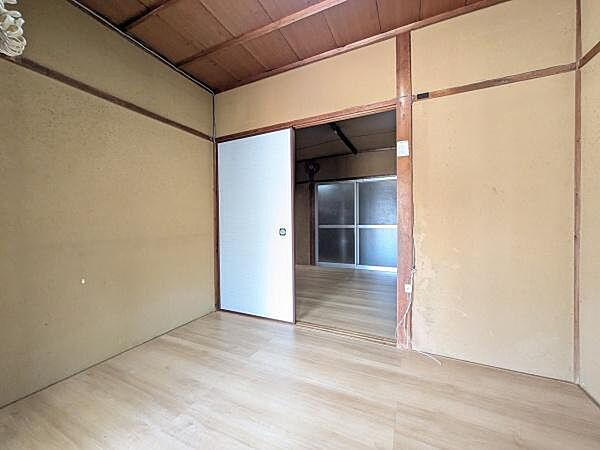 洋室のお部屋です！