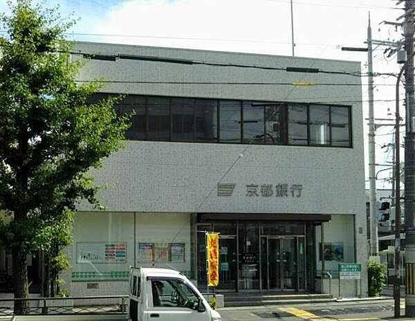 京都銀行常盤支店まで691m