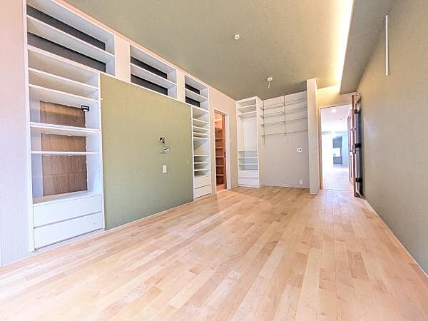洋室のお部屋です！