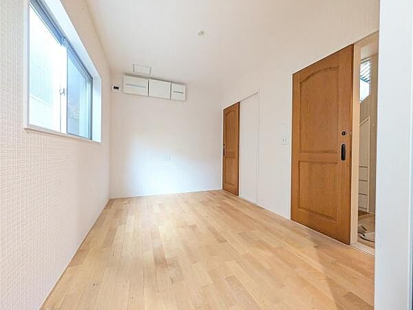 洋室のお部屋です！