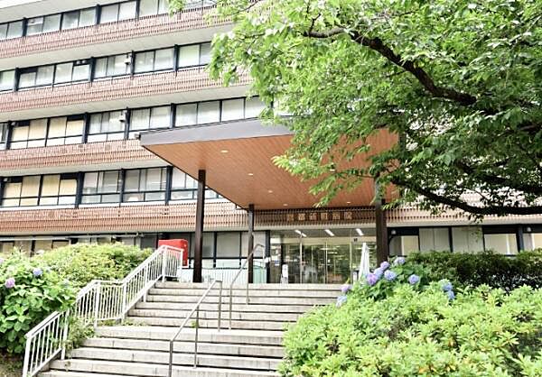 医療法人知音会京都新町病院まで611m