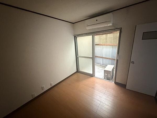 洋室のお部屋です！