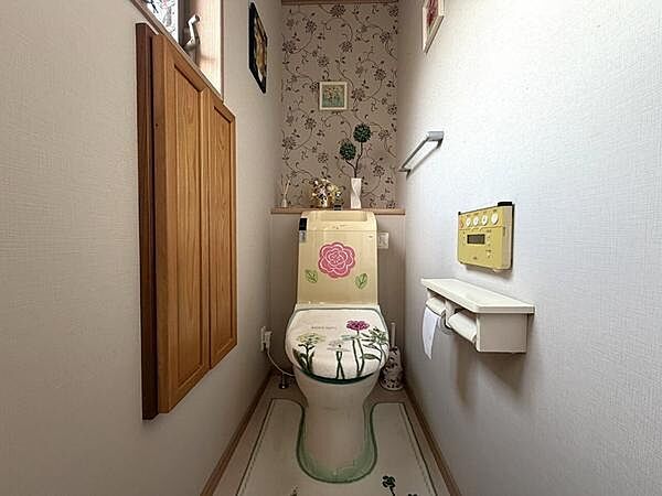 1階トイレの様子です。