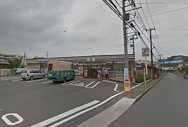 セブンイレブン座間南栗原3丁目店まで569m