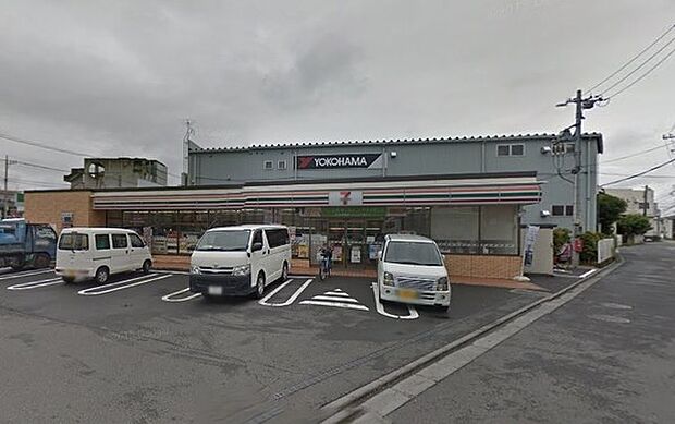 セブンイレブン座間ひばりが丘5丁目店まで557m
