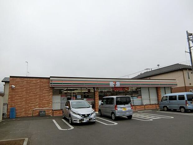 セブンイレブン戸室南店まで169m