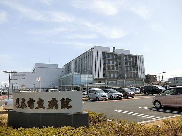 厚木市立病院まで464m