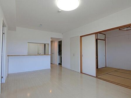 ※本画像はＣＧで作成しており、実際に置かれている家具等はＣＧで消しております。また価格に家具等は含まれておりません。