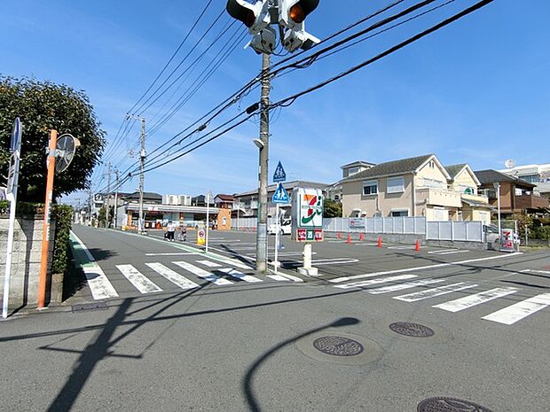 セブンイレブン相模原相武台三丁目店まで360m