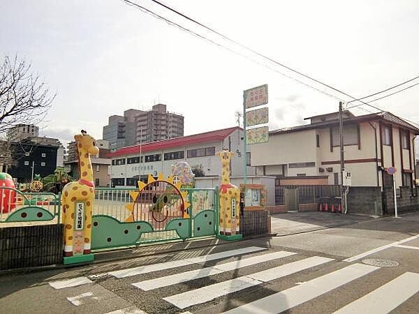 ちぐさ幼稚園まで454m