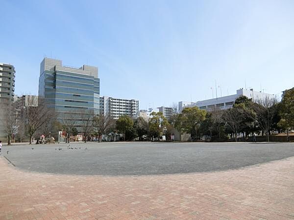 厚木中央公園まで596m