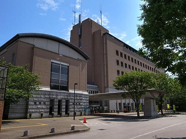 綾瀬市役所まで1414m