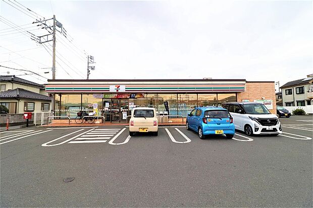 セブンイレブン寒川一之宮3丁目店まで477m