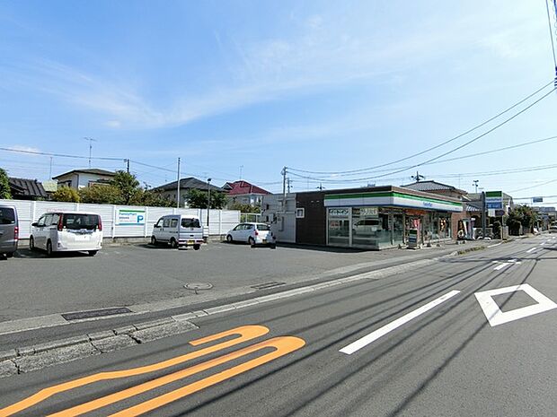 ファミリーマート座間相模が丘店まで630m