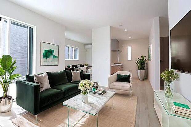 本画像はCGで作成しており、実際に現地に家具は置かれておりません。また価格に家具は含まれておりません。