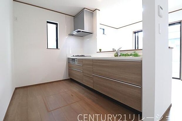 広いキッチンスペースは、毎日の料理が楽しくなります。