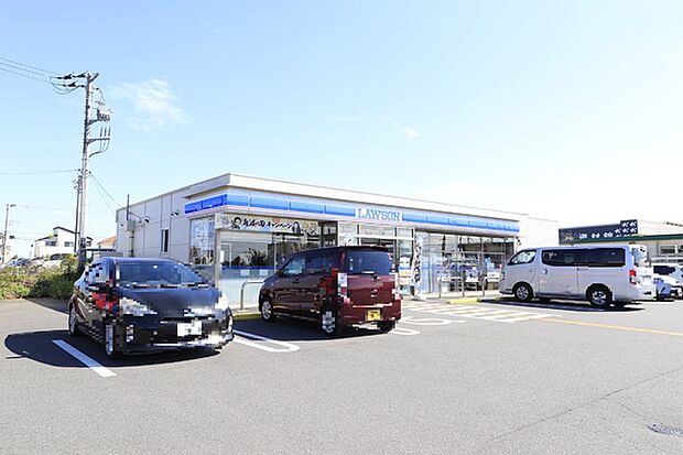 ローソン綾瀬深谷中央店まで284m