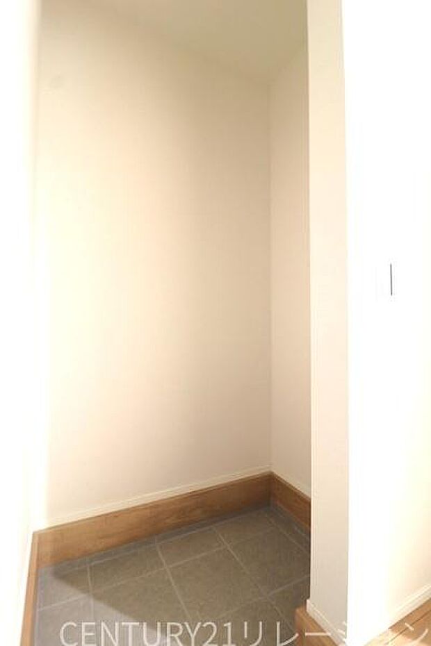 シューズクロークスペース