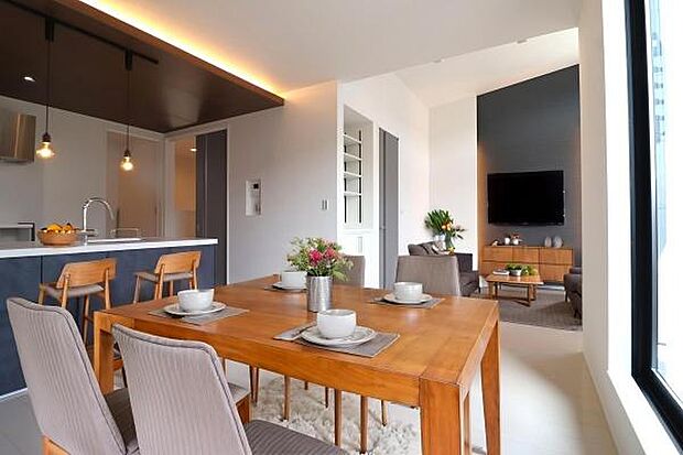 本画像はＣＧで作成しており、実際に現地に家具は置かれておりません。また価格に家具は含まれておりません。